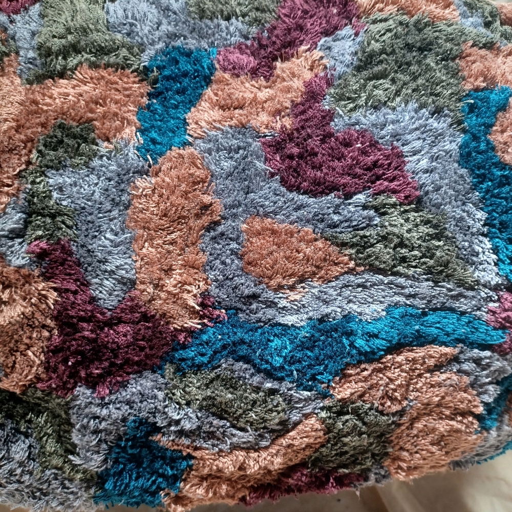 Zara Basic Rug Tote - image 3